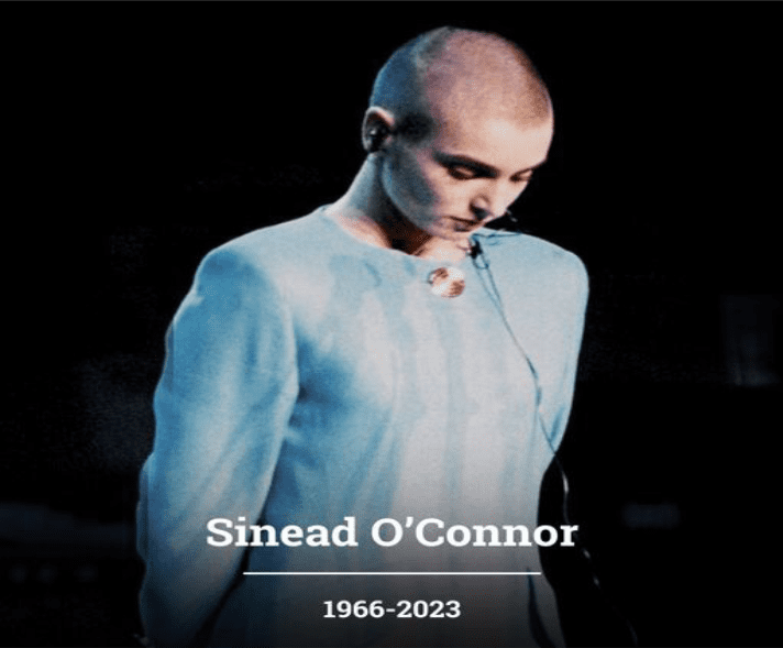 Ποια ήταν η αντισυμβατική καλλιτέχνης Sinéad O’Connor που δεν φοβόταν να εκφράσει τις απόψεις της.