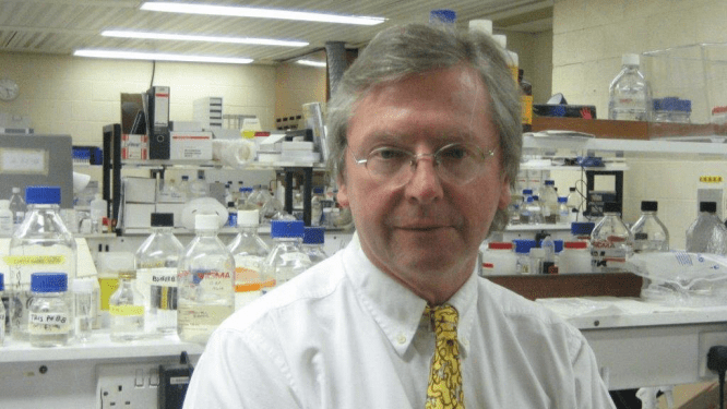 Καθηγητής ογκολογίας κάνει δημόσια έκκληση: Τα σκευάσματα mRNA πρέπει να απαγορευτούν τώρα μια για πάντα – Είναι γονιδιακές θεραπείες που προκαλούν «Turbo καρκίνους» και όχι εμβόλια !