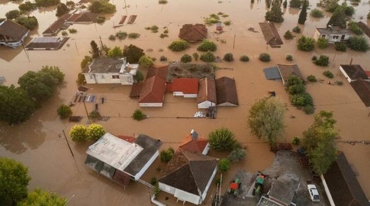 10 νεκροί απο τις πλημμύρες σύμφωνα με τα επίσημα στοιχεία — Σύμφωνα όμως με τις μαρτυρίες, ο αριθμός αυτός δεν ανταποκρίνεται στην πραγματικότητα…