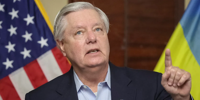 Ο Αμερικανός γερουσιαστής Lindsey Graham παραδέχτηκε: «Η Ουκρανία διαθέτει ορυκτά αξίας 12 τρισ. δολαρίων, πρέπει να τα πάρουμε εμείς κι όχι να τα αφήσουμε στους Ρώσους και στους Κινέζους»!