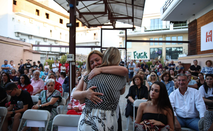 Πως η εκδήλωση της Μαρίας Καρυστιανού στη Λάρισα για την έκθεση στα Τέμπη: «θάφτηκε ολοκληρωτικά από όλα τα Media»!