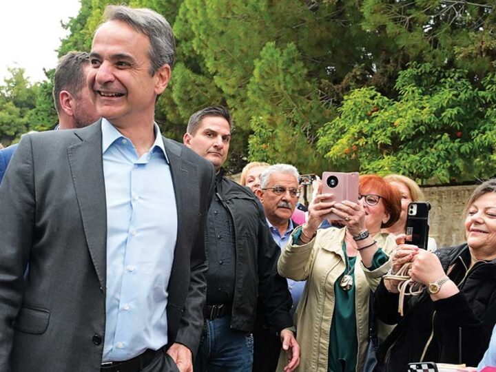 Κάνουν πάρτι με τα λεφτά μας: Περιφέρεια έδωσε 24.000 ευρώ σε εταιρεία που εμπλέκεται στην “Ομάδα Αλήθειας”!
