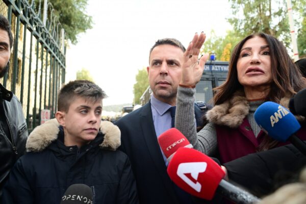 Ποιοι προσπάθησαν και γιατί να συγκαλύψουν την υπόθεση Μουρτζούκου;